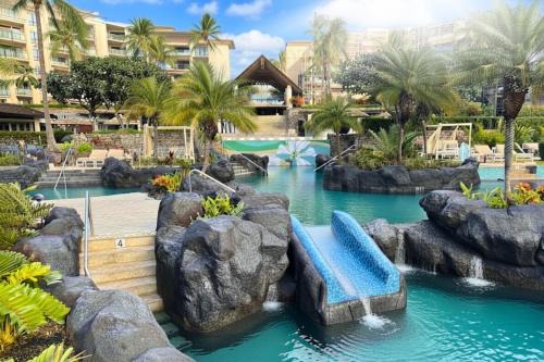 The Resort at Kapalua Bay Ocean View 3 BR Sleeps 8 Luxury Resort Living Complimentary Car with 6 Nights MON-2604 by KBM