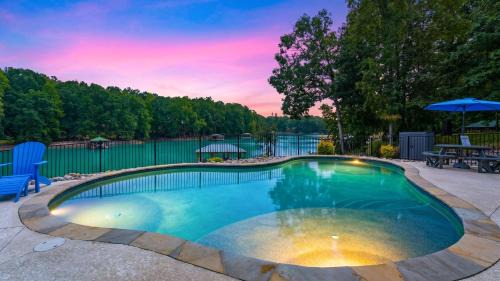 Whitetail Cove by AvantStay