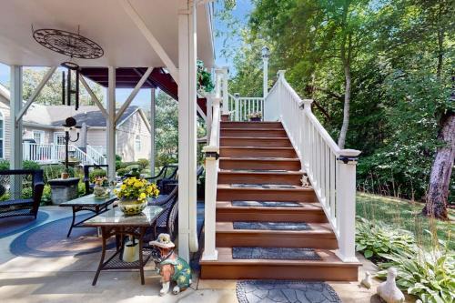Swannanoa Serenity Suites