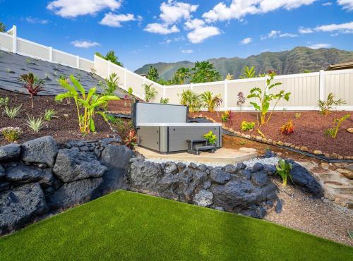Oahu Family retreat-Beach 5min away-Oceanview