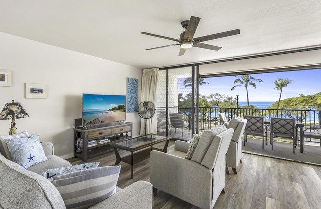 Maui Parkshore 414, Beautiful Remodel, Center Cut Top Floor, Amazing Ocean Views