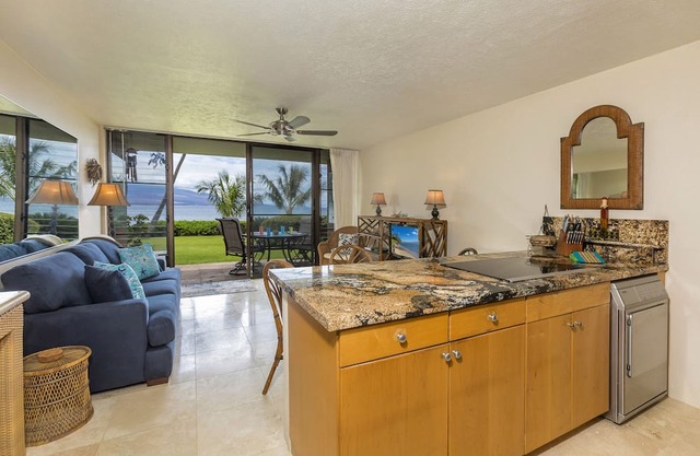 Beachfront condo with ocean views, pool and hot tub summer deals