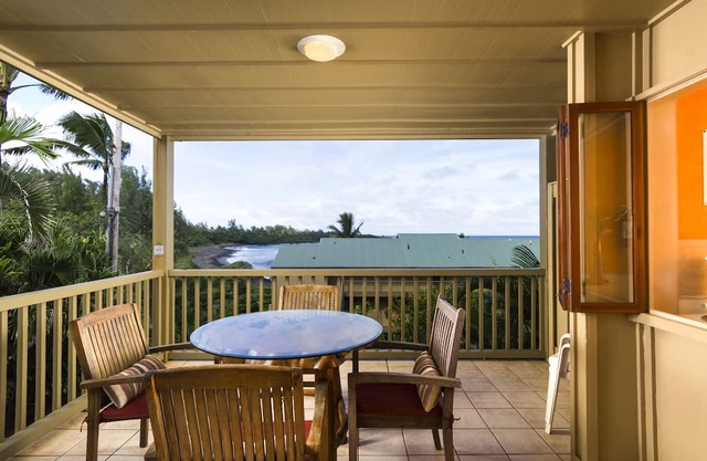 Partial Oceanview #107 at Hana Kai Maui - 1 Bedroom, corner unit